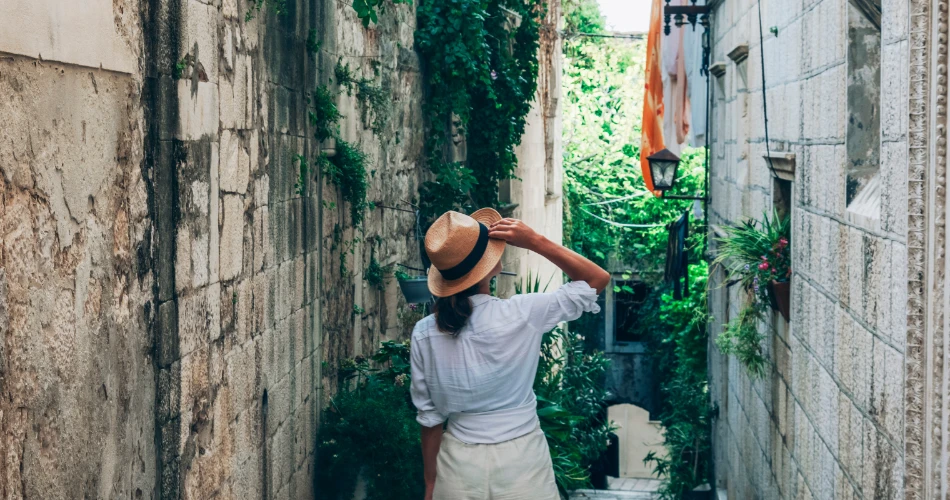 A Local’s Guide to Guasti: Culture, Cuisine & History